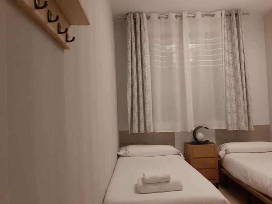 Apartamento Nuevo-luminoso Y Moderno. Parking Gratis!!