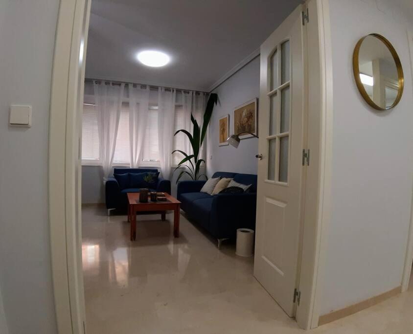 Apartamento Nuevo-luminoso Y Moderno. Parking Gratis!! *
